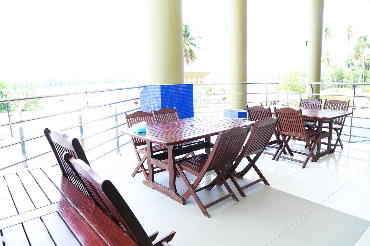Appartamento di 40 m² con 1 camera Lumut Esterno foto