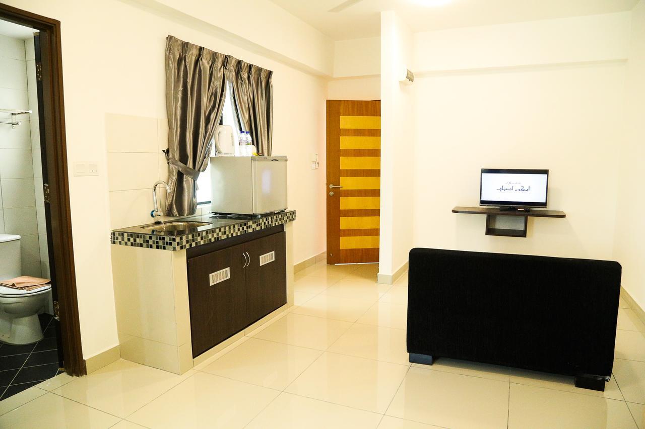 Appartamento di 40 m² con 1 camera Lumut Esterno foto