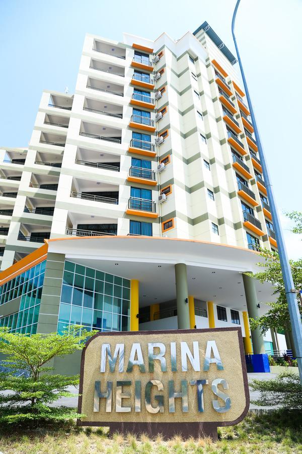 Appartamento di 40 m² con 1 camera Lumut Esterno foto